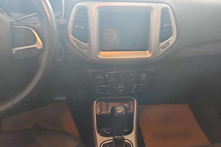 Used Jeep Compass 2019 200T Automatic Family Edition - Connected Large Screen Version