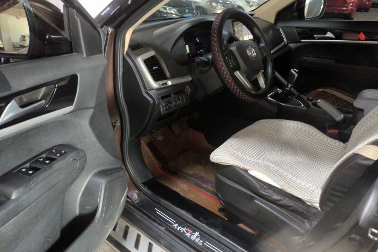 Used Dongfeng Aeolus AX7 2015 2.0L Manual Zhiyue Model Driver Seat