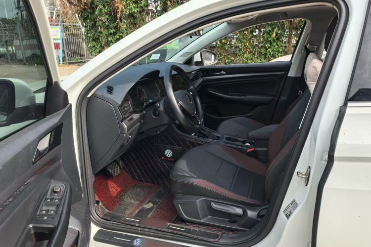 Used Volkswagen Bora 2021 1.5L Automatic Comfort Smart Connect Edition Interior 5