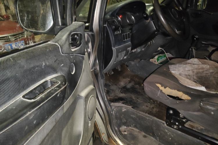 Used FORTHING Lingzhi 2013 V3 1.5L 5-Seat Standard Model I
