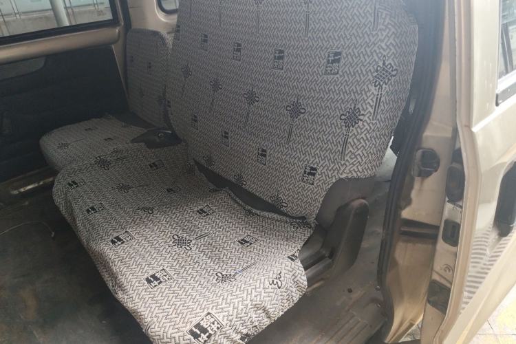 Used Wuling Rongguang 2012 1.5L Extended Basic Version
