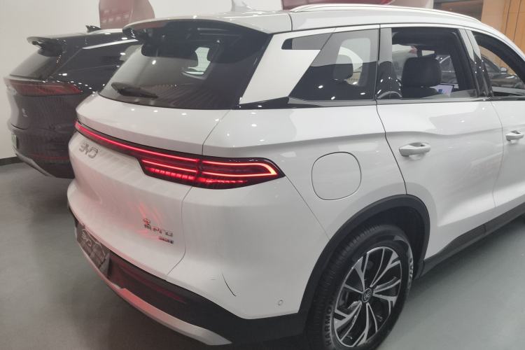 Used BYD Song Pro New Energy 2025 Second-Generation Intelligent Driving Version DM-i 115KM Superior Trim Rear Right 45 Deg