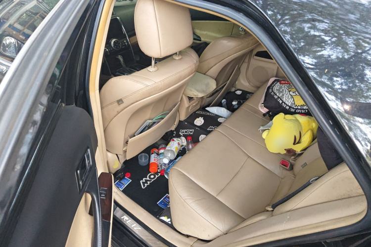 Used Toyota Reiz 2012 2.5V Fengdu Elite Stylish Edition Left Rear Seat