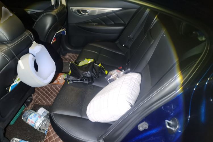 Used Infiniti Q50L 2018 2.0T Enjoyment Version China VI Standard Left Rear Seat