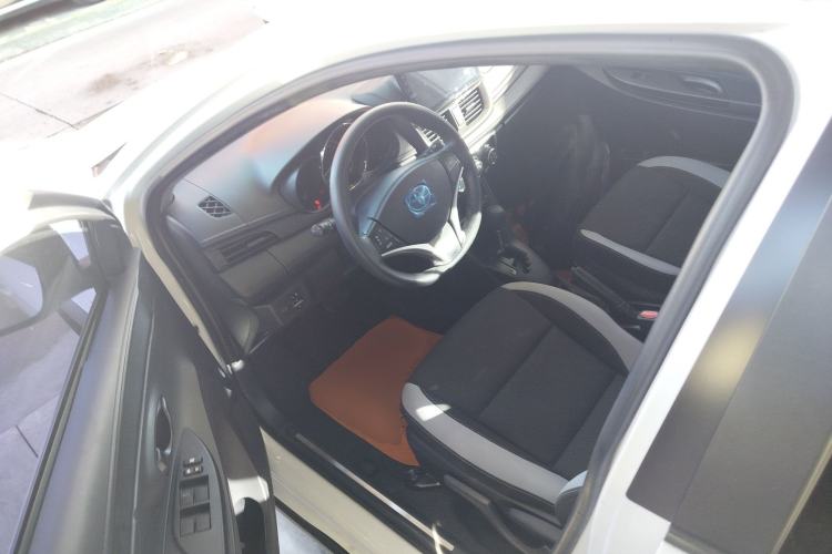 Used Toyota YARiS L Zhi Xuan 2022 X-Trail 1.5L CVT Leading PLUS Edition