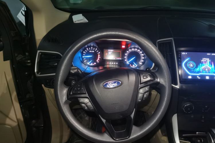 Used Ford Edge 2016 EcoBoost 245 Two-Wheel-Drive Titanium 5-Seater