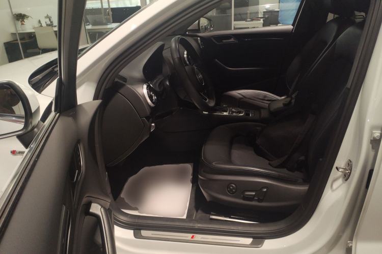 Used Audi A3 2018 30th Anniversary Edition Limousine 35 TFSI Fashion Model