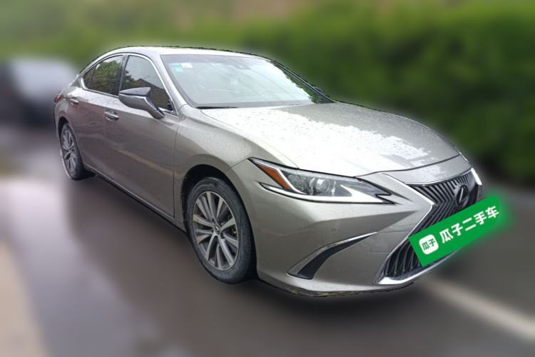 Used Lexus ES 2018 260 Excellence Edition China V Standard