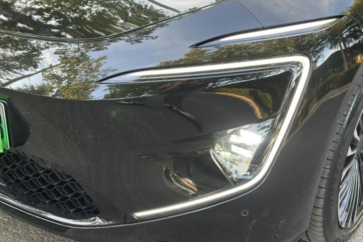 Used Avatr 12 2025 Ultra Extended-Range Edition