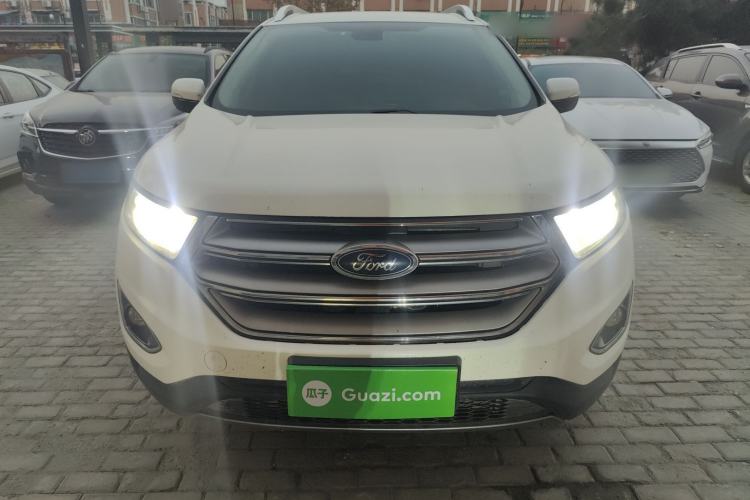 Used Ford Edge 2015 2.0T GTDi Two-Wheel-Drive Platinum Edition
