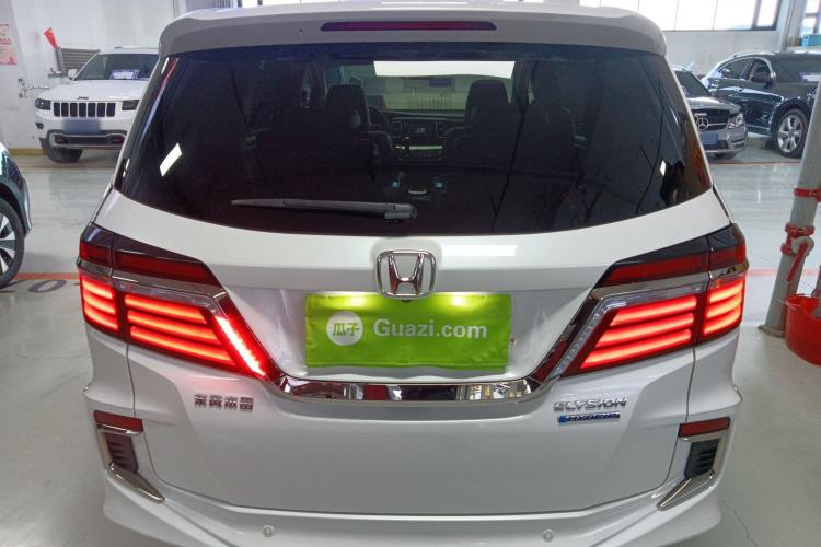 Used Honda Elysion 2019 2.0L Hybrid Luxury Edition
