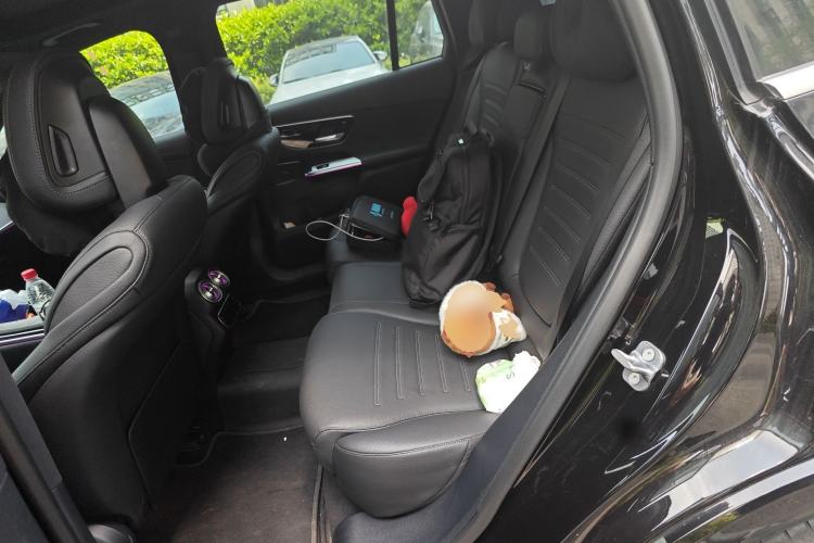 Used Mercedes-Benz GLC 2024 GLC 260 L 4MATIC Luxury Model 5 Seats