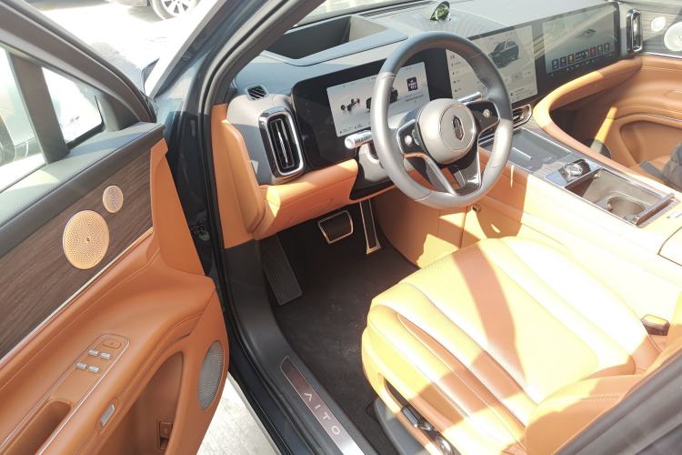 Used Hima AITO M9 2024 Range-Extended Ultra Version 42 kWh 6-Seater Model