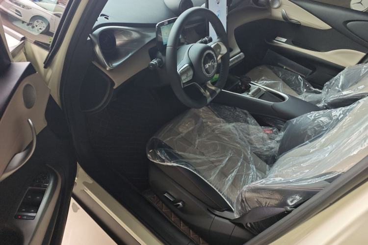 Used BYD Dolphin 2025 420km Free Edition Driver Seat