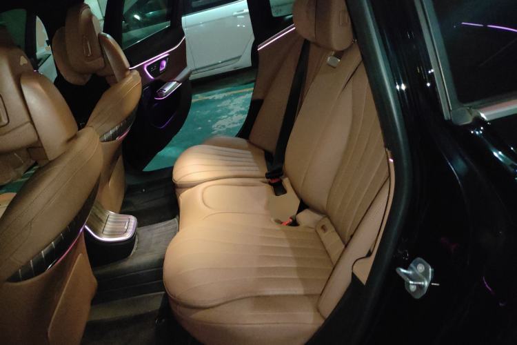 Used Mercedes-Benz E-Class New Energy 2024 E 350 e L Plug-in Hybrid Sedan
