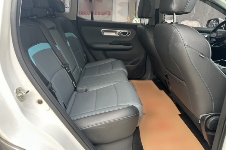 Used AION Y 2023 Plus 510 Tech Edition Interior 10