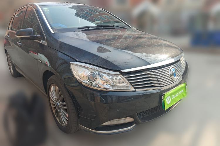 Used Denza 2014 Deluxe Edition Front Right 45 Deg