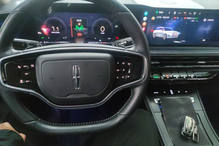 Used Lincoln Corsair 2023 2.0T Two-Wheel-Drive Luxury Edition