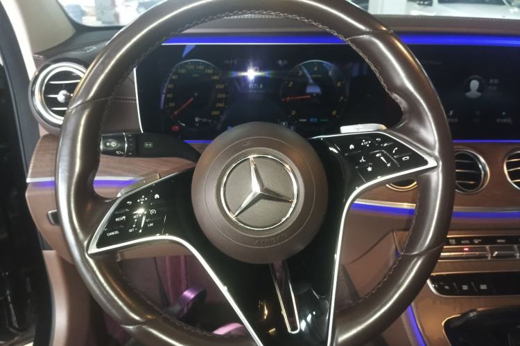 Used Mercedes-Benz E-Class 2021 E 260 L