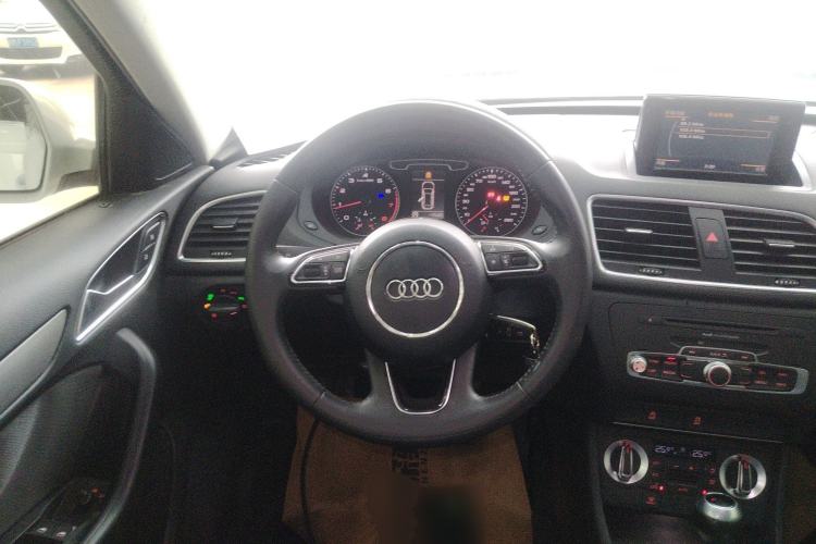 Used Audi Q3 2015 35 TFSI Ambition Edition
