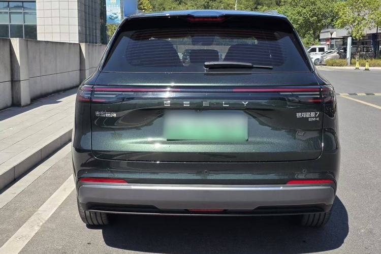 Used Geely Galaxy Galaxy Xingjian 7 EM-i 2025 120km Launch+ Version