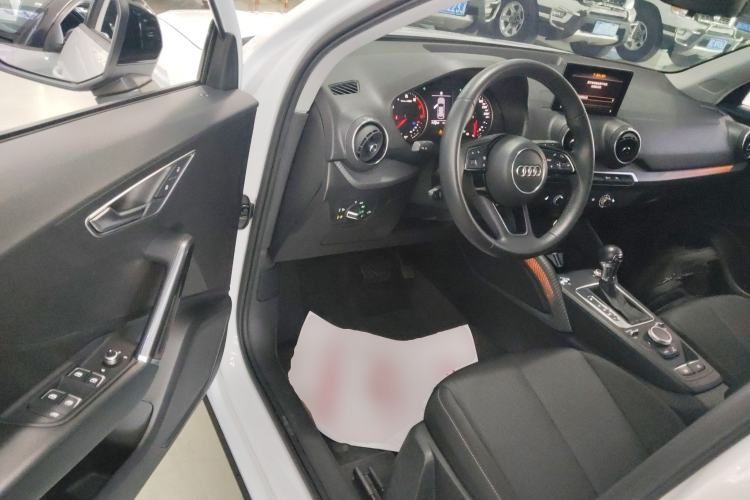 Used Audi Q2L 2018 35 TFSI Launch Exclusive Edition China V