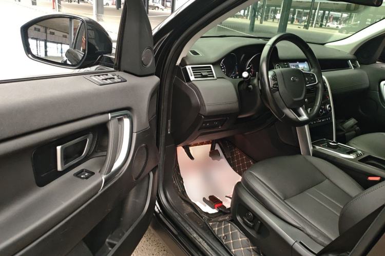 Used Land Rover Discovery Sport 2019 240 PS SE Version China V Standard Driver Seat