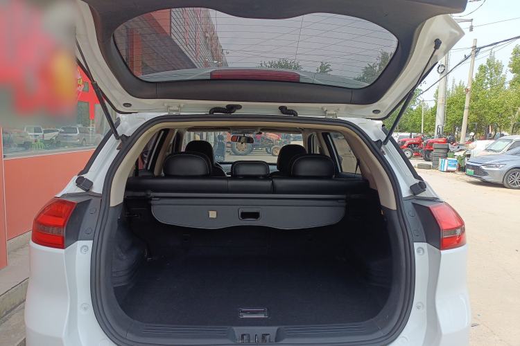 Used Geely Auto Emgrand X7 Sport 2016 1.8TD Automatic Smart Connectivity Version Trunk