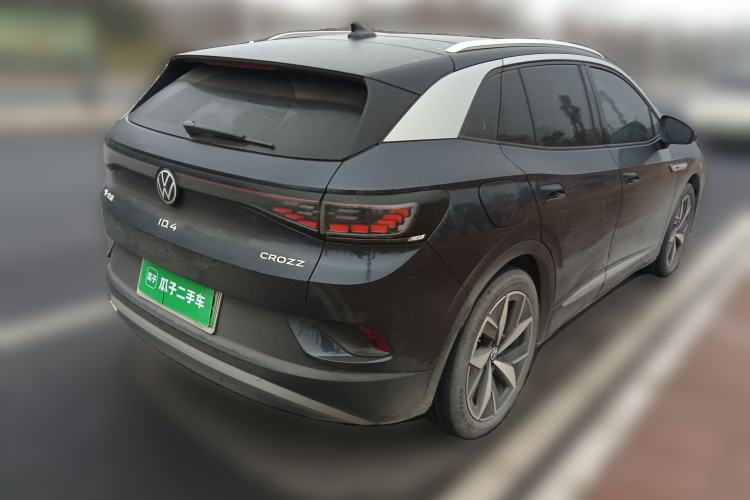 Used Volkswagen ID.4 CROZZ 2021 Long-Range PRO Two-Wheel Drive Version
