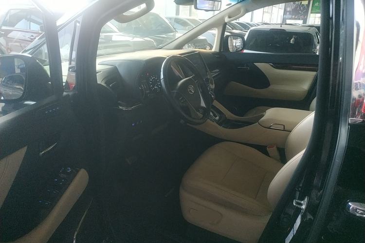 Used Toyota Alphard 2021 Dual-Engine 2.5L Luxury Edition