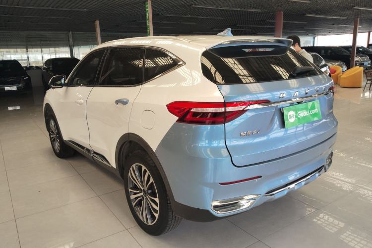 Used Haval F7 2020 2.0T All-Wheel Drive iJoy Exterior 2