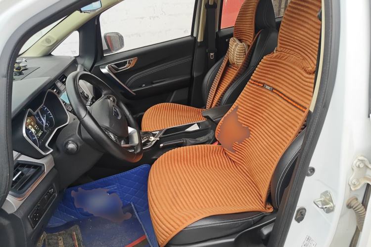 Used Geely Auto Vision X3 2019 Upgraded Model 1.5L CVT Elite Version Left Front Seat