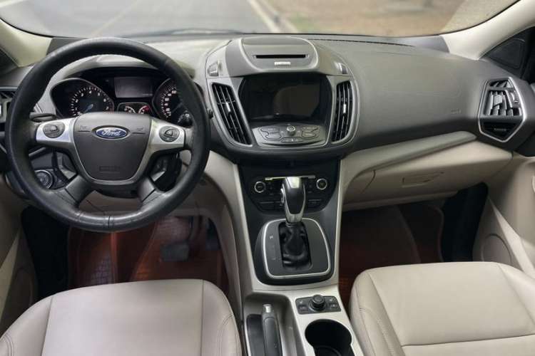 Used Ford Kuga 2013 2.0L GTDi Four-Wheel-Drive Elite Model