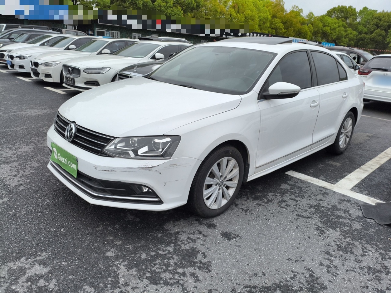 Parte inferior delantera