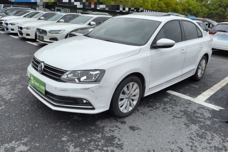 Used Volkswagen Sagitar 2015 1.6L Automatic Comfort Model