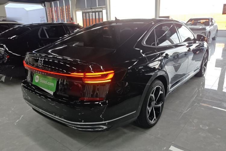 Used Volkswagen Passat 2024 330TSI Starry Elite Edition
