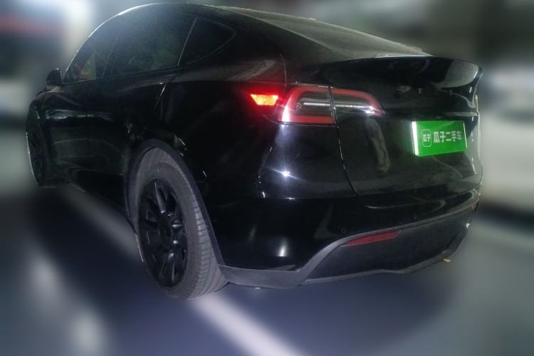 Used Tesla Model Y 2022 Long-Range All-Wheel-Drive Version Rear Left 45 Deg