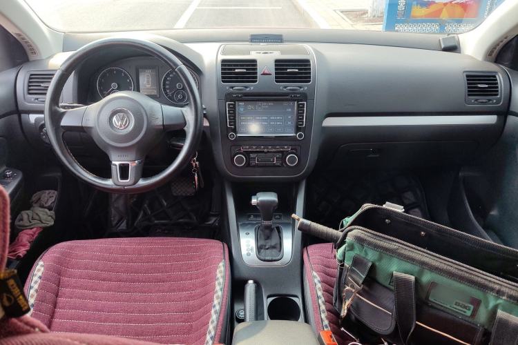 Used Volkswagen Sagitar 2010 1.4 TSI Automatic Luxury Model