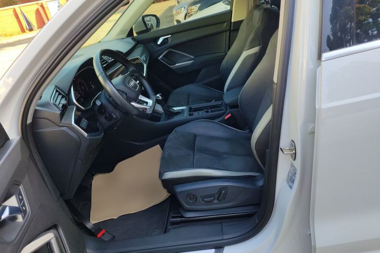 Used Audi Q3 2023 35 TFSI Fashion Dynamic Model (1.4T)