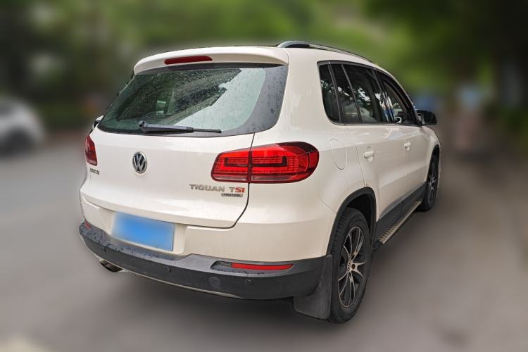 Used Volkswagen Tiguan 2015 1.8TSI Automatic All-Wheel-Drive Luxury Model