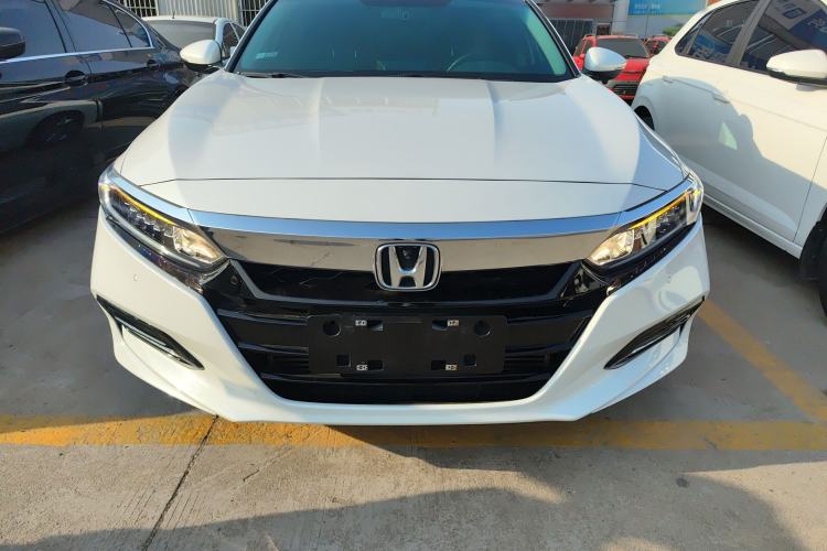 Used Honda Accord 2018 260TURBO Elite Edition China VI Front