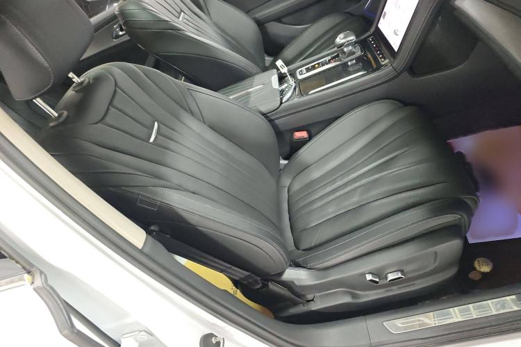 Used Hongqi H5 2024 1.5T HEV Smart Connect Flagship Edition