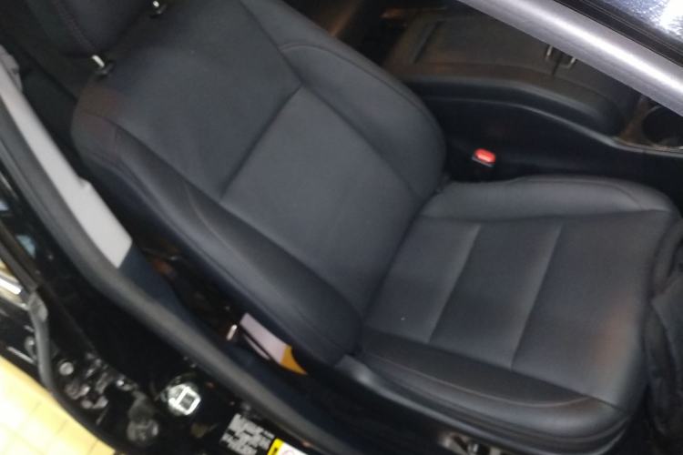 Used Toyota Highlander 2017 2.0T Four-Wheel Drive Luxury Edition 7 Seats