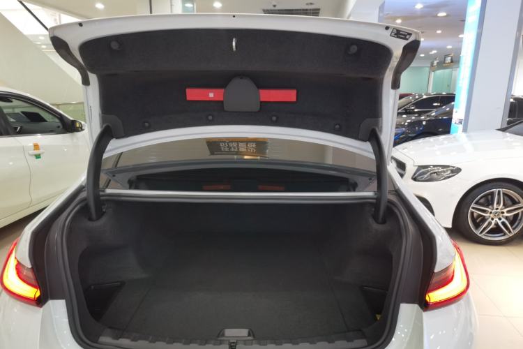 Used BMW i3 2024 eDrive 40 L Midnight Sports Package
