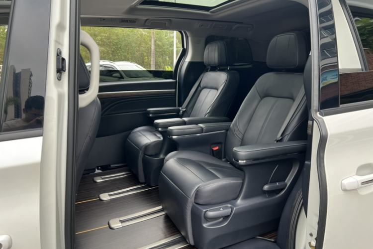 Used GAC Trumpchi M8 2021 Lingxiu Series 390T Deluxe Edition
