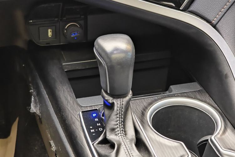 Used Toyota Camry 2021 2.0G Luxury Edition