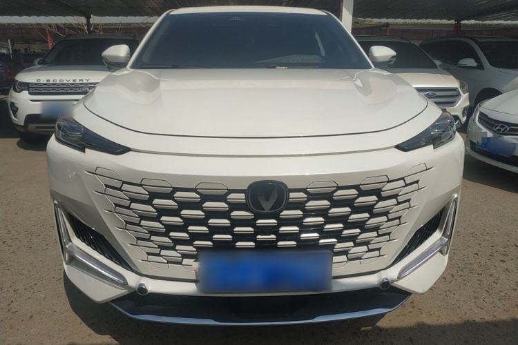 Used CHANGAN UNI-K 2024 2.0T Two-Wheel Drive Global Edition
