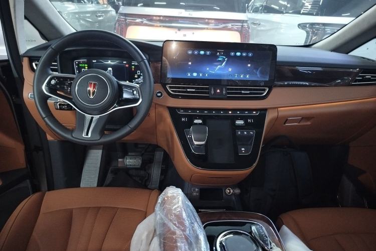 Used Hongqi HQ9 2023 2.0T Smart Connect Flagship Edition Center Console