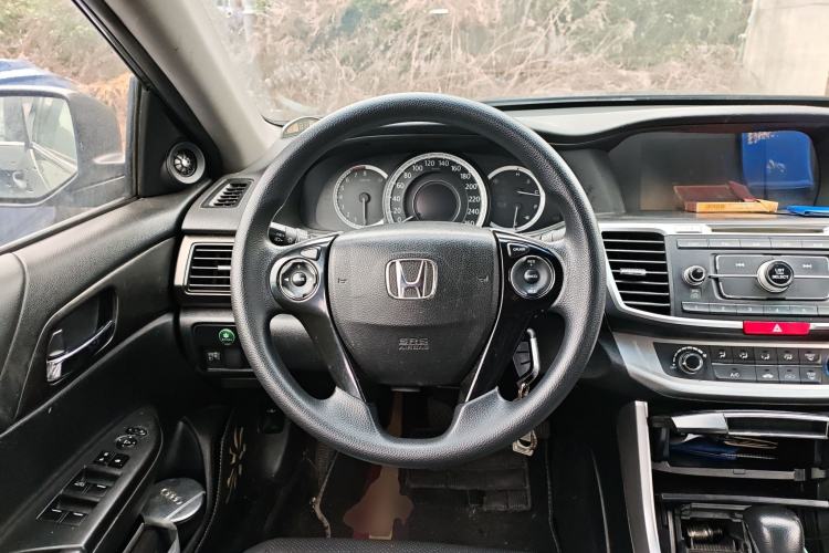 Used Honda Accord 2015 2.0L LX Comfort Edition
