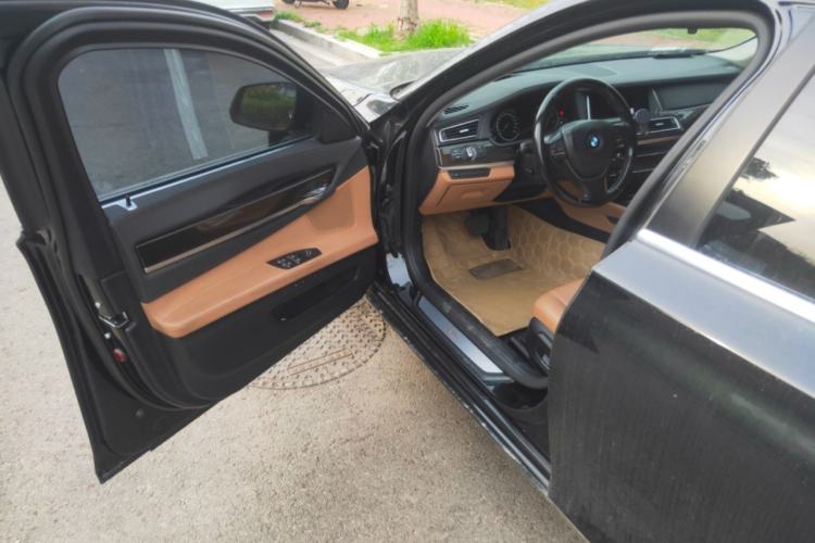 Used BMW 7 Series 2014 730Li Premium Edition
